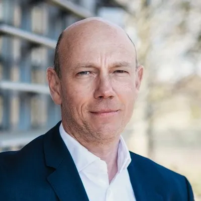 Dr. Martin Harren