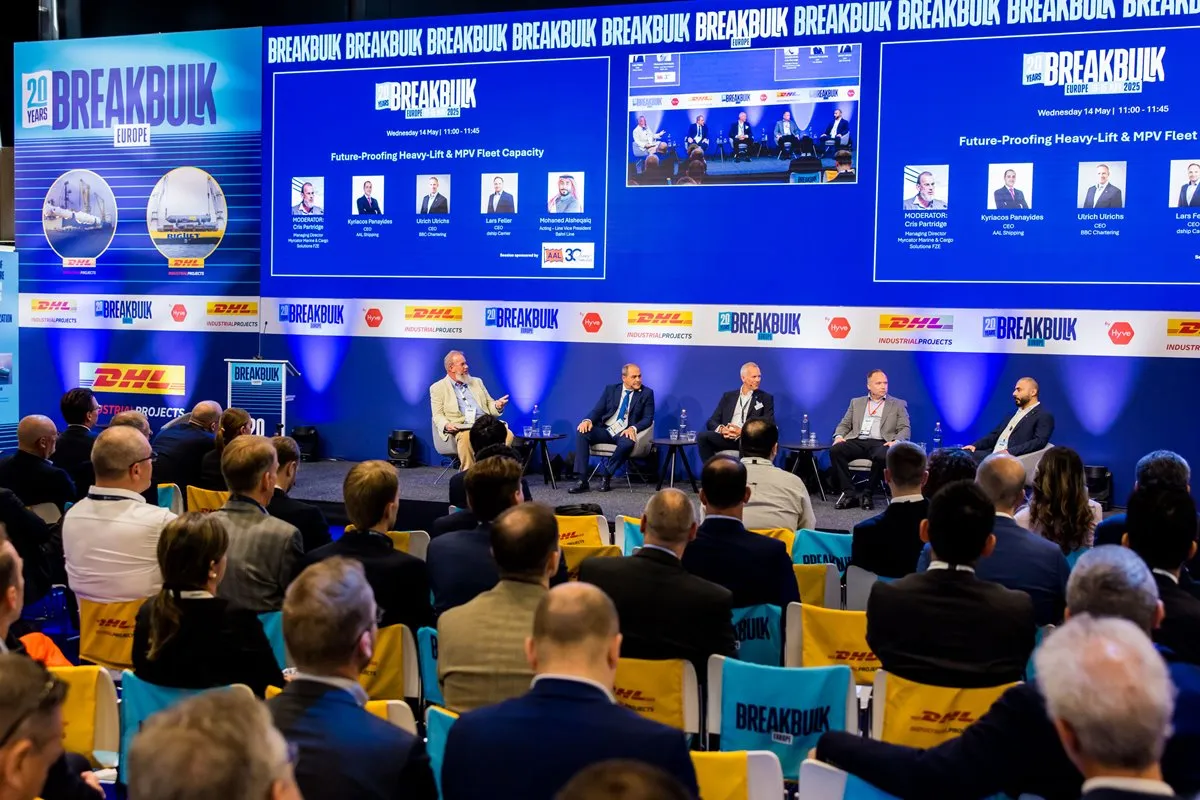 Breakbulk Europe panel shares heavy lift and project cargo insights with industry professionals