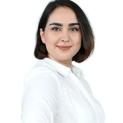 Elmira Yarahmadi