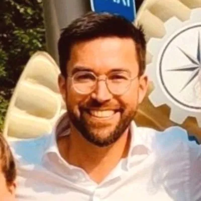 Photo of Dr. Nico van der Kolk